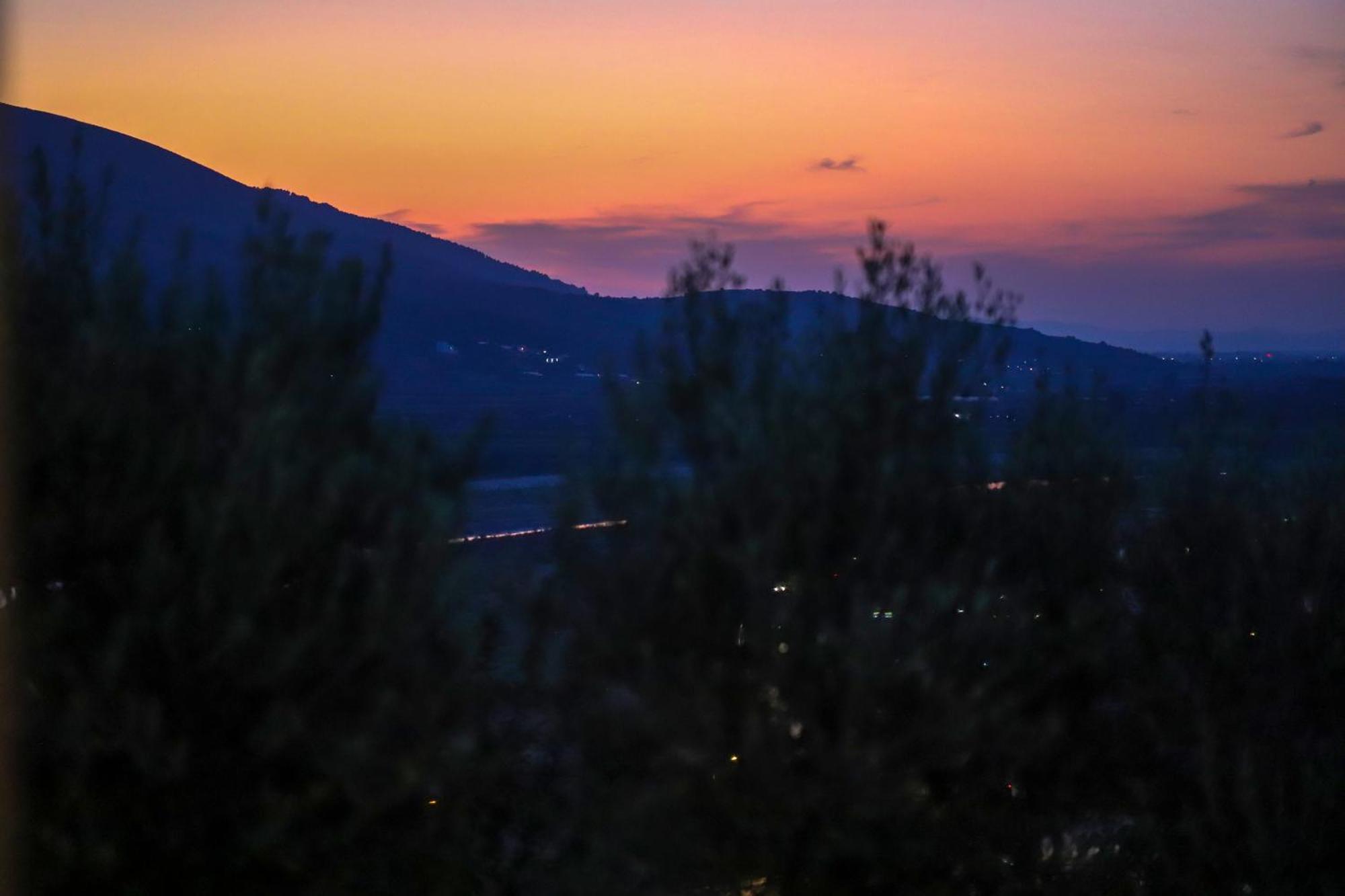 Bujtina Musta Guest House Berat Exterior photo
